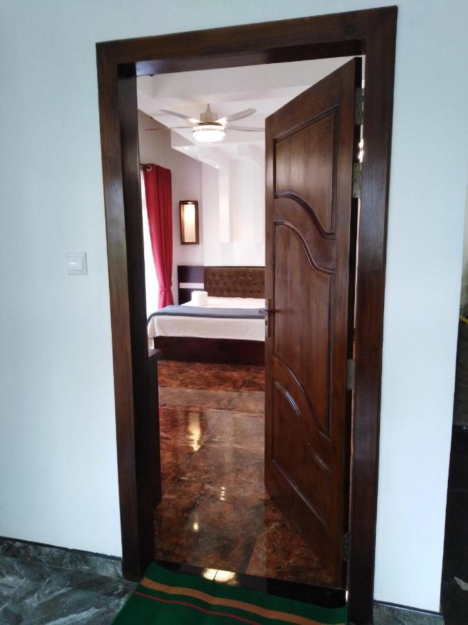 Y&Y Residence Kandy Exterior photo